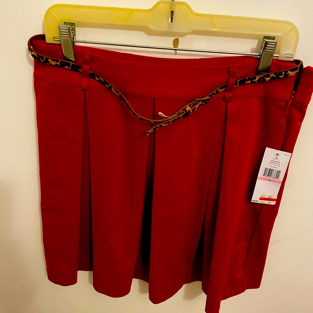 Belted Ladies Pleated Red Skirt, size 10, Brand Tommy Hilfiger, New With Tag